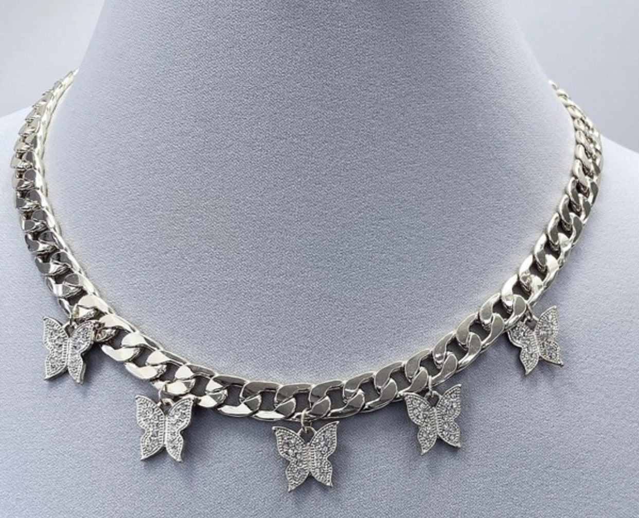 Giving me butterflies (Silver)